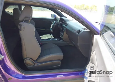 2013 Dodge Challenger Srt8 Core из США, поврежденный, VIN 2C3CDYDJ1DH695078